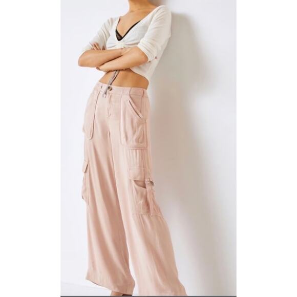 Anthropologie Wide Leg Cargo Utility Pants Pale Pink Viscose New 4 Small - Picture 1 of 8